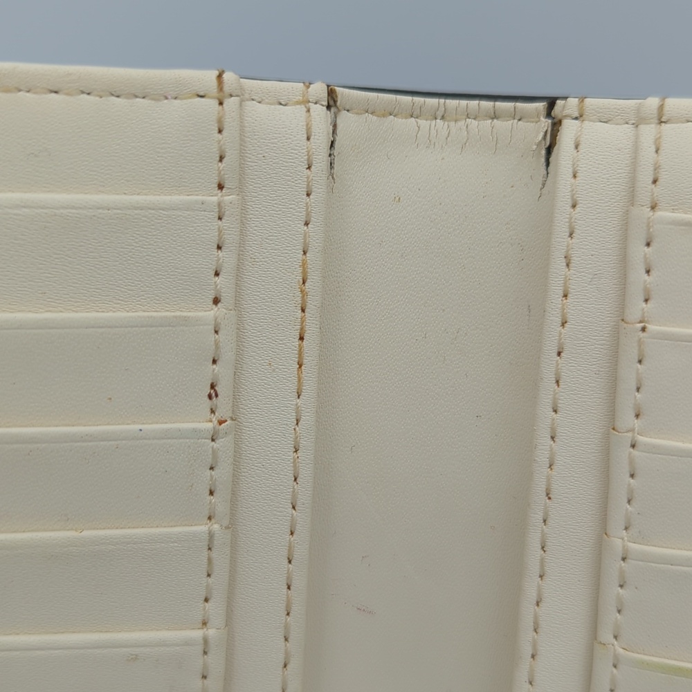 Kate Spade Wallet - Picture 7 of 7
